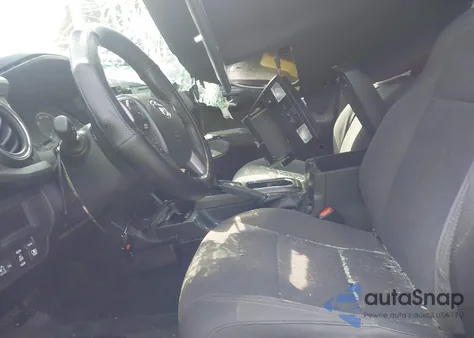 2017 Toyota Tacoma Trd Sport from USA, damaged, VIN 3TMCZ5AN2HM079092